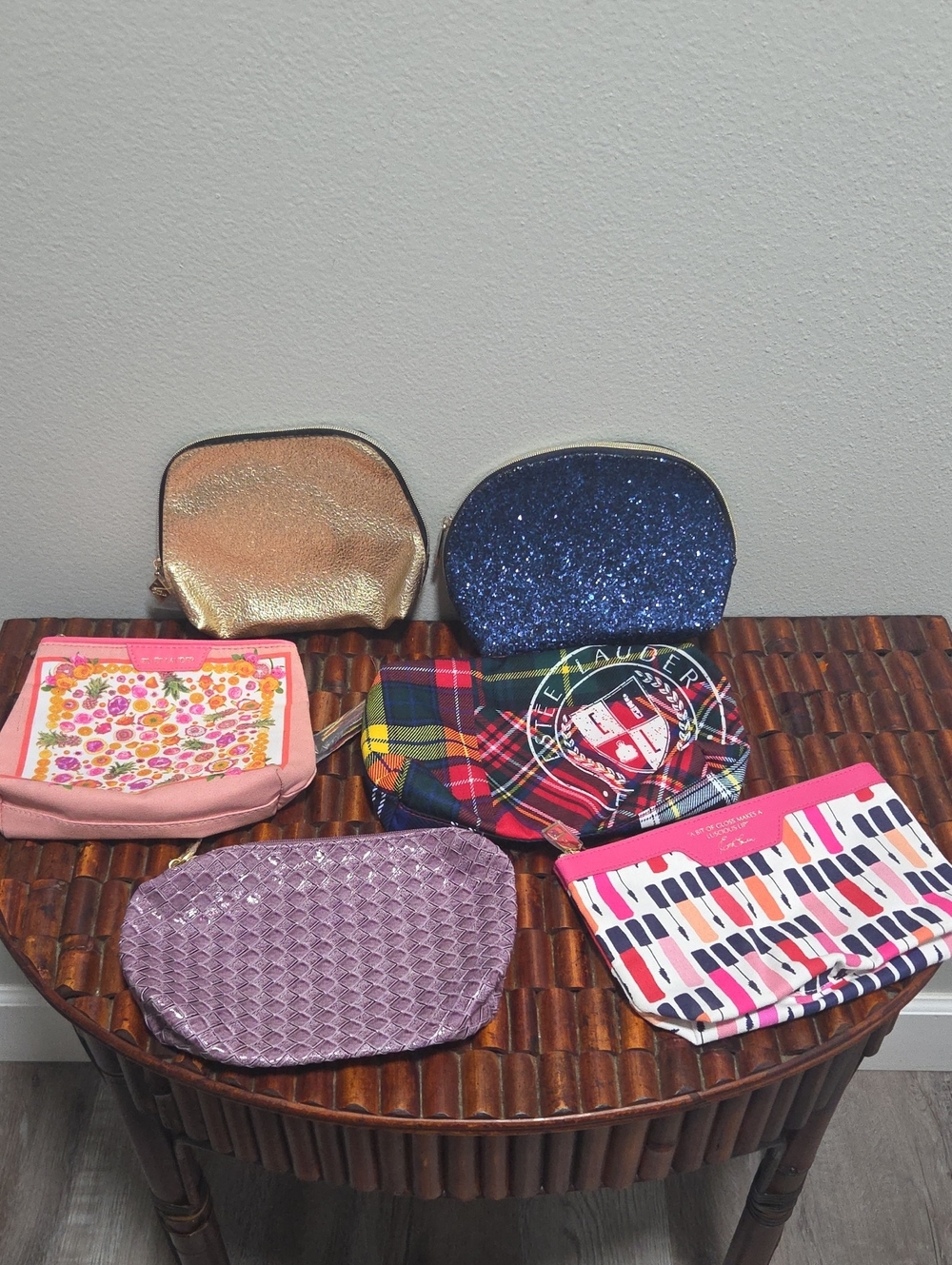 Estee Lauder Cosmetic Poucches 6 All New